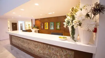 Nicholas Color Hotel