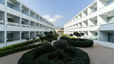 Nicholas Color Hotel