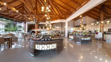 NICHOLAS PARK HOTEL