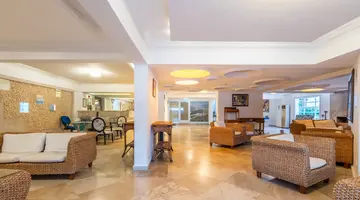 NICHOLAS PARK HOTEL