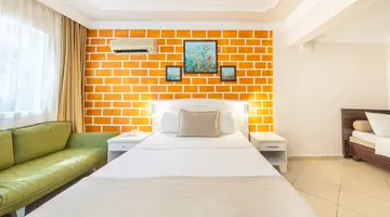 NICHOLAS PARK HOTEL
