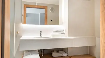 Nickel Resort & WellNest