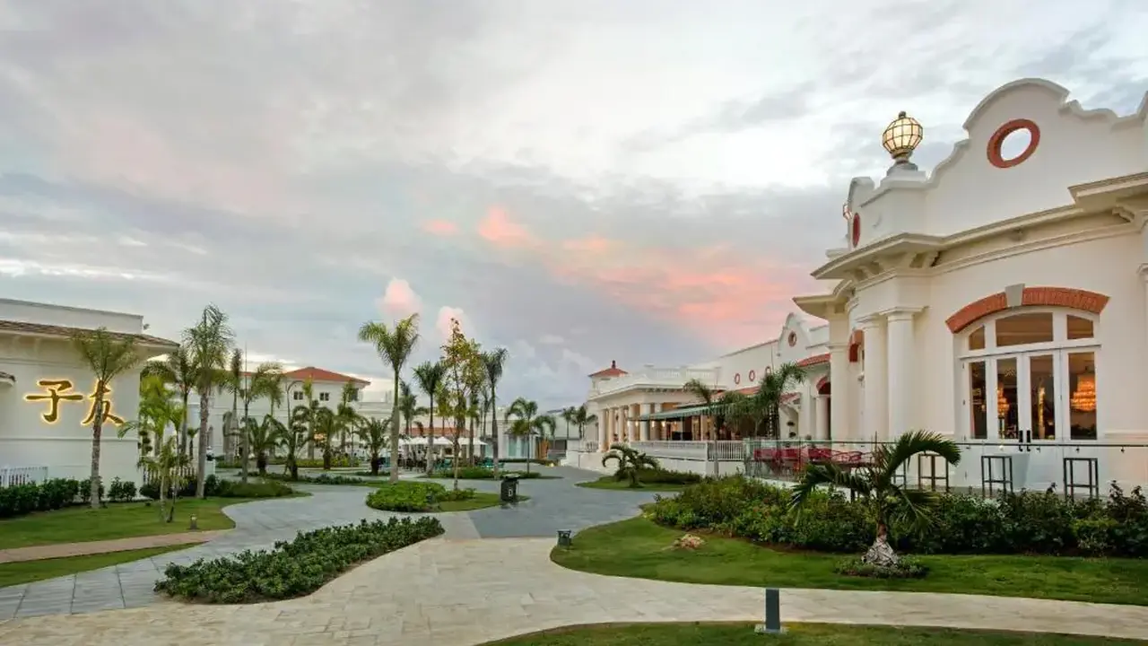 NICKELODEON HOTELS & RESORTS PUNTA CANA BY KARISMA