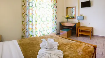 Nicolas Hotel