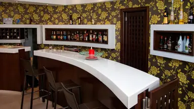 Nicolas Hotel