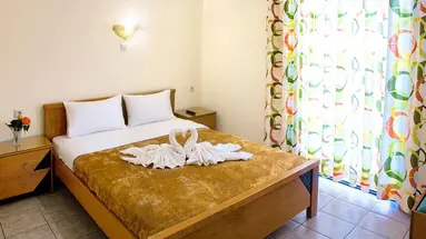 Nicolas Hotel