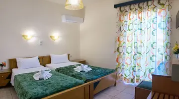 Nicolas Hotel