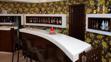Nicolas Hotel