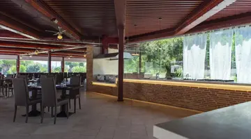 Nicolaus Prime Villas Resort & Spa