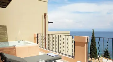 Nido Mar-Bella Collection