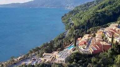 Nido, Mar-Bella Collection