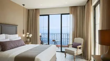 Nido, Mar-Bella Collection