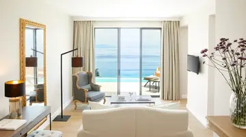 Nido, Mar-Bella Collection