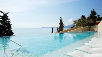 Nido, Mar-Bella Collection