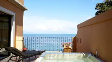 Nido, Mar-Bella Collection