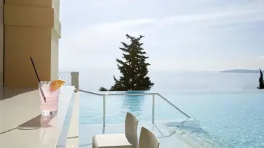Nido, Mar-Bella Collection