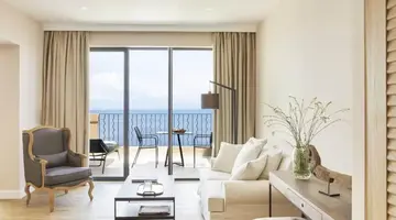 Nido, Mar-Bella Collection