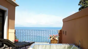 Nido Mar-Bella Collection
