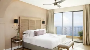 Nido, Mar-Bella Collection