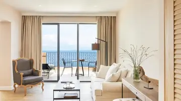 Nido, Mar-Bella Collection