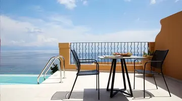 Nido, Mar-Bella Collection