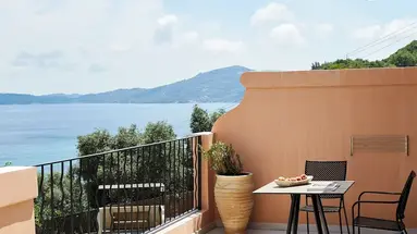 Nido Mar-Bella Collection
