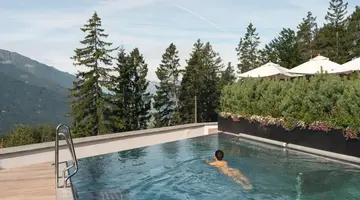 Nidum - Casual Luxury Hotel
