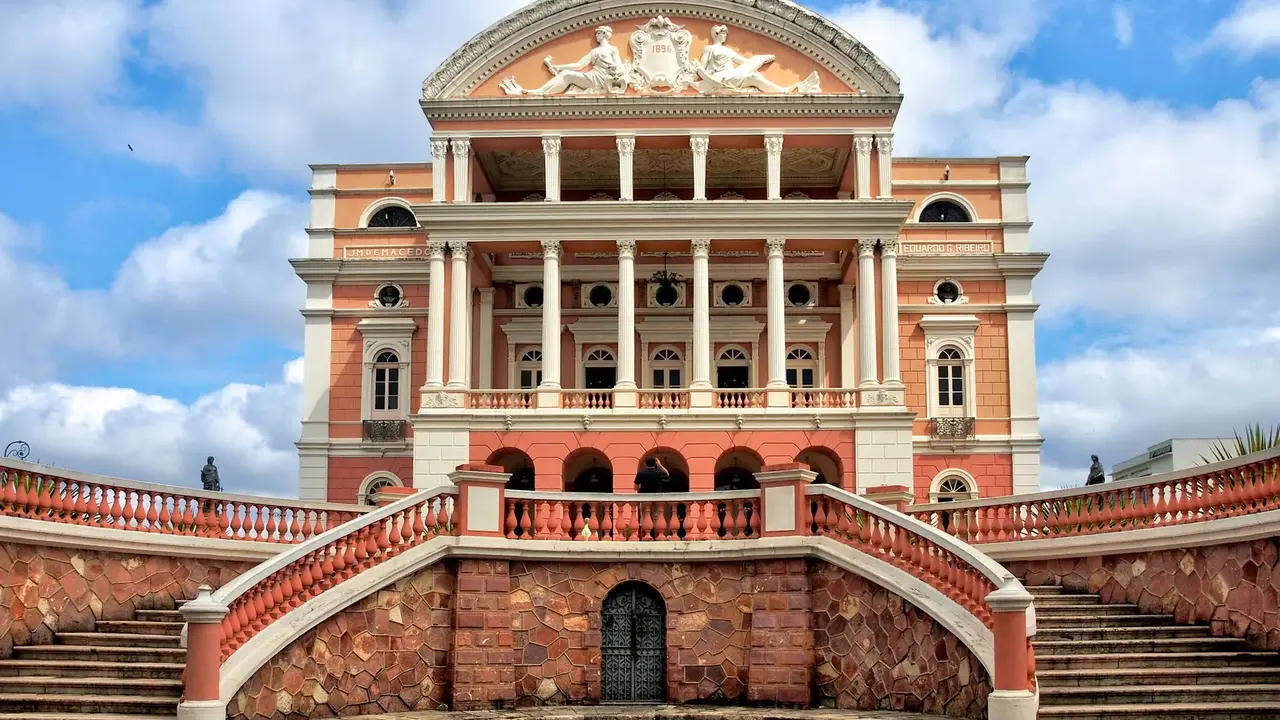 Nieokiełznana przyroda - Manaus, Iguacu