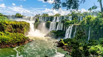 Nieokiełznana przyroda - Manaus, Iguacu