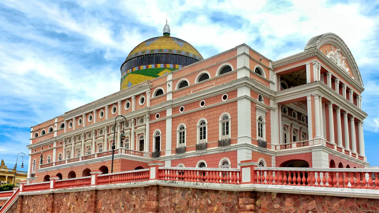 Nieokiełznana przyroda - Manaus, Iguacu