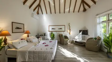 NIKA ISLAND RESORT & SPA