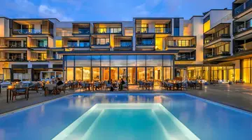 NIkki Beach Resort & Spa