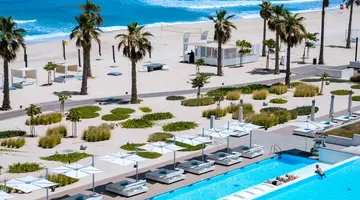 NIkki Beach Resort & Spa