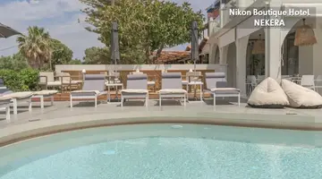 Nikon Boutique Hotel
