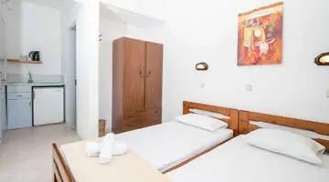 Nikos BNB