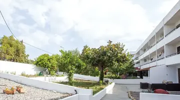 Nikos BNB