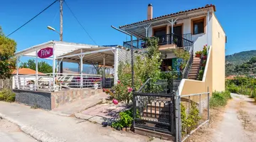 Nikos Studios