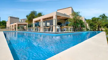 Ninos Serena Holiday Resort