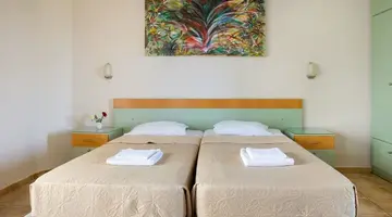 Nireas Hotel