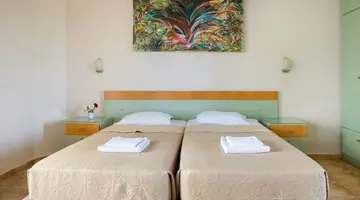 Nireas Hotel