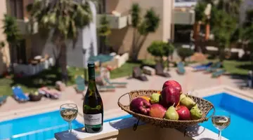 Nireas Hotel