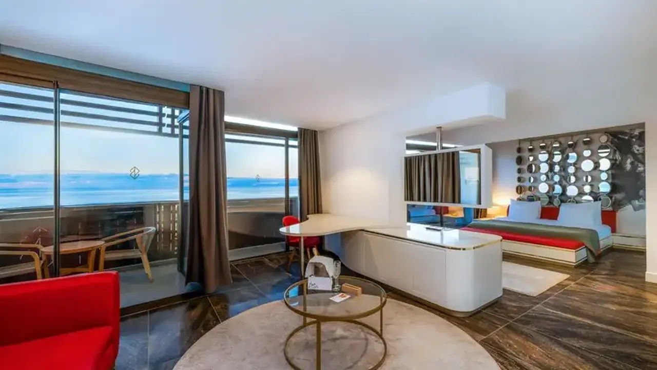 Nirvana Cosmopolitan (ex Kervansaray Lara)