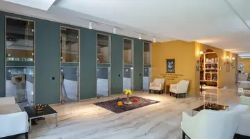 Nirvana Cosmopolitan (ex Kervansaray Lara)