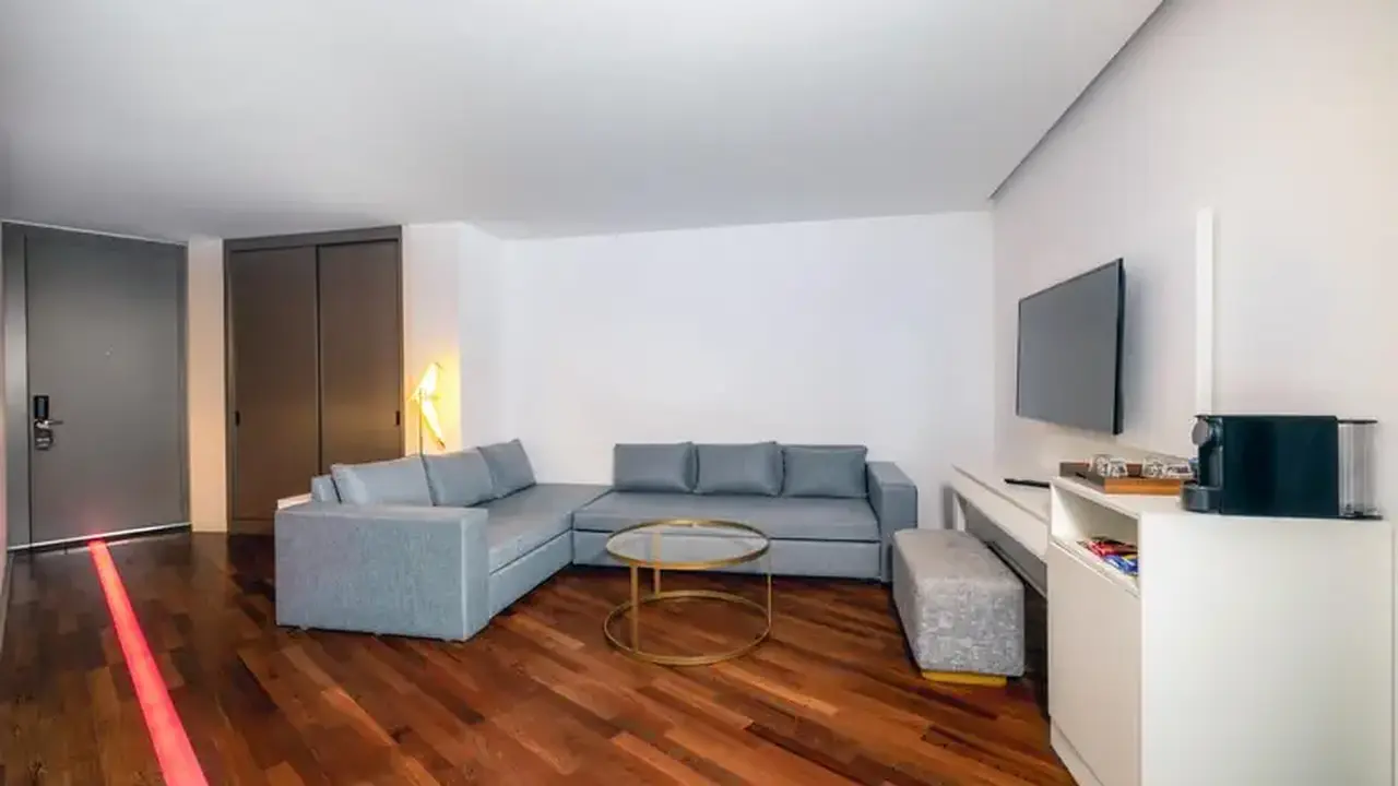 Nirvana Cosmopolitan (ex Kervansaray Lara)