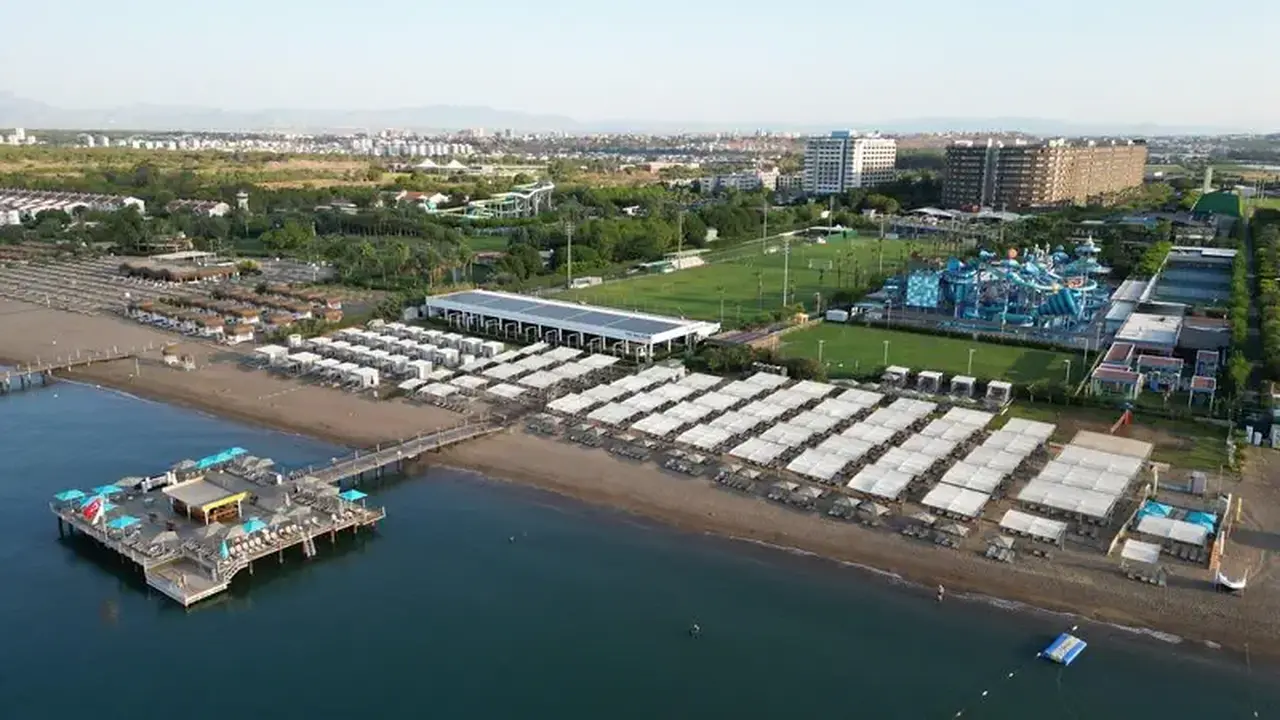 Nirvana Cosmopolitan (ex Kervansaray Lara)
