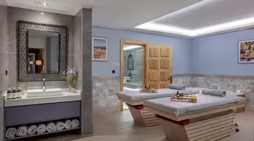 Nirvana Cosmopolitan (ex Kervansaray Lara)