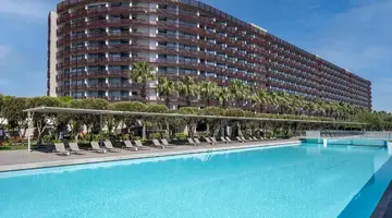 NIRVANA COSMOPOLITAN