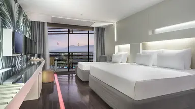 Nirvana Cosmopolitan