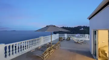 NIRVANA DOLCE VITA