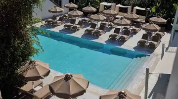 Nissi Park Hotel
